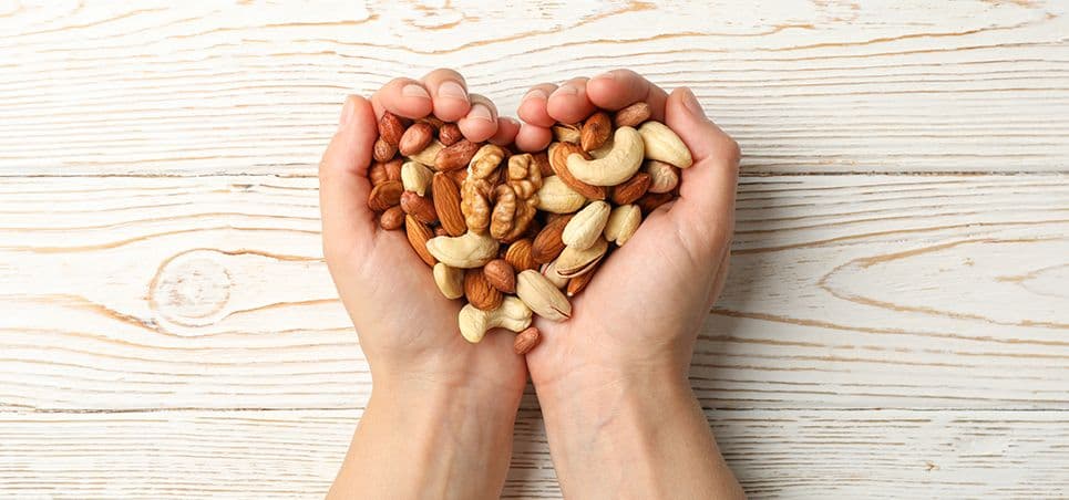 The Health Benefits of Eating Dry Fruits Daily